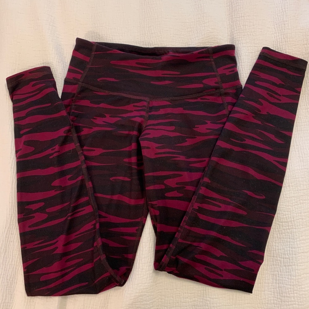 Old Navy camo leggings